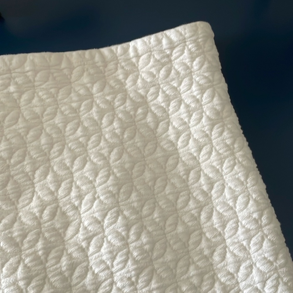 Peacock Alley King Maltese shams